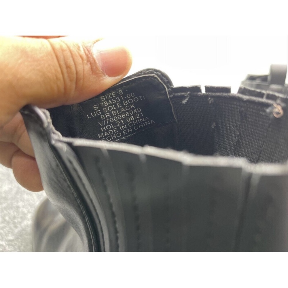 Brand new with tags Banana Republic Lug Sole Bootie 8